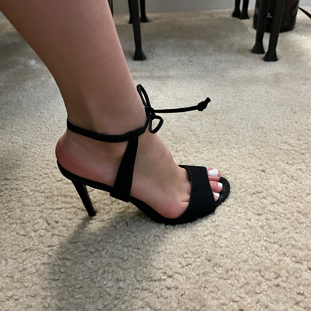 Steve Madden Sandals - Size 8